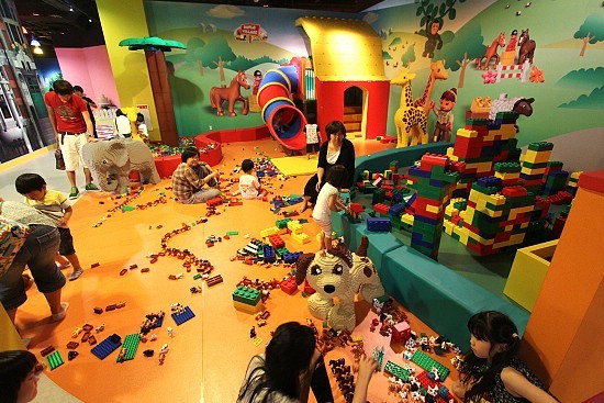 Sean's Japan Travel Journal: Legoland Discove