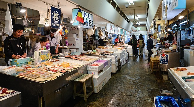 Markets in Japan