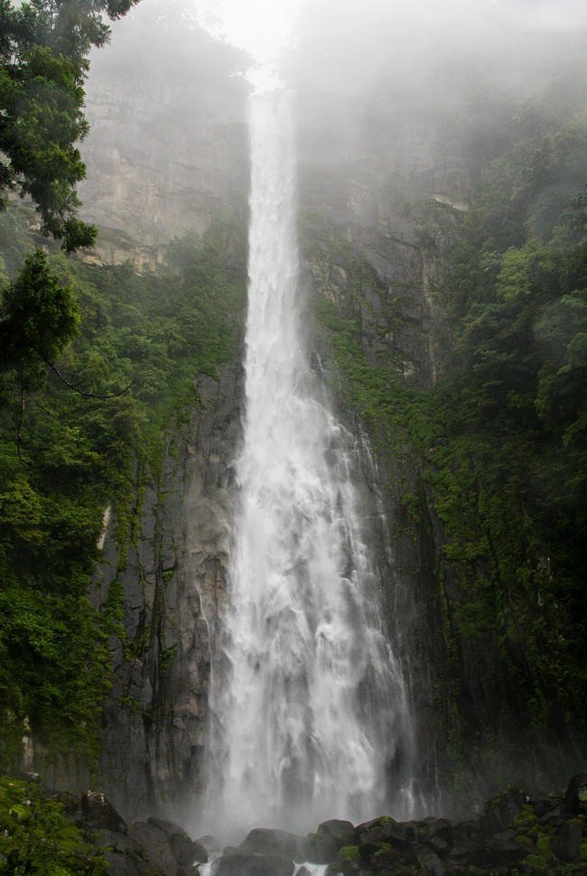 The Good Ride >> Kumano Travel: Kumano Nachi Taisha The Good Ride >> Kumano Travel: Kumano Nachi Taisha
