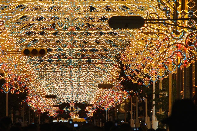 Joe's Japan Travel Journal: Seasonal Illumination: Kobe Luminarie 2014