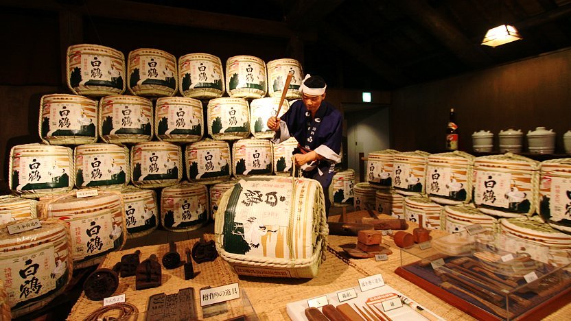 Sake Breweries in the Nada District - Kobe Travel