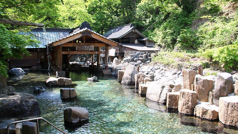 Minakami Hot Spring Baths (Onsen) - Minakami Travel