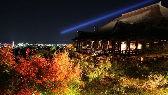 Kiyomizudera tempel during fall illuminations