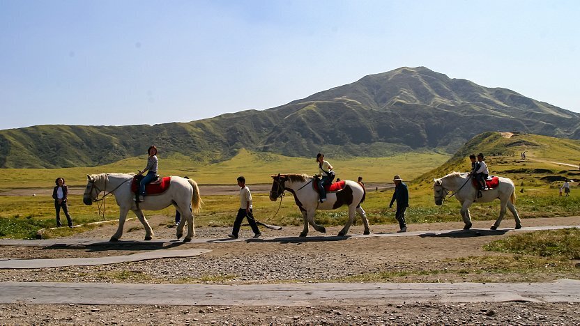 mount aso travel