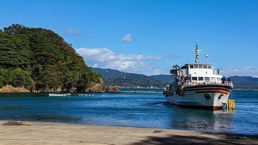 can you visit cat island japan