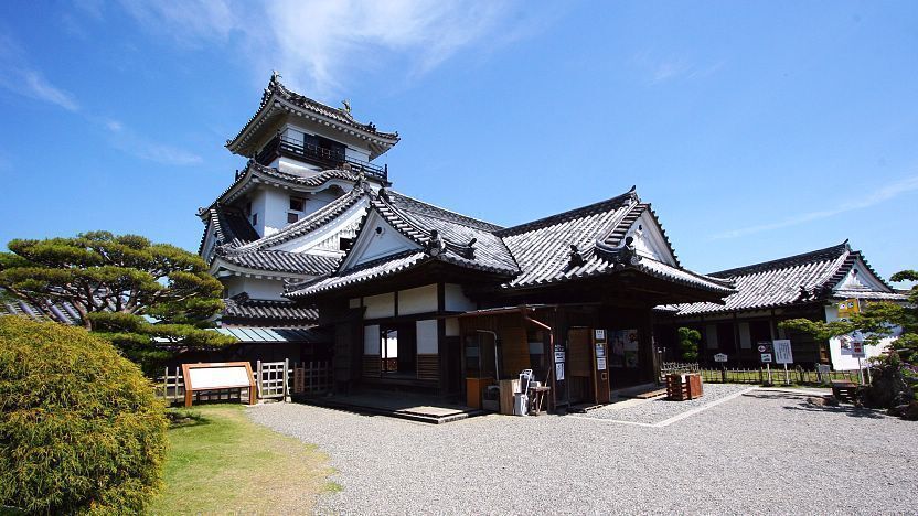 Kochi Travel Kochi Castle