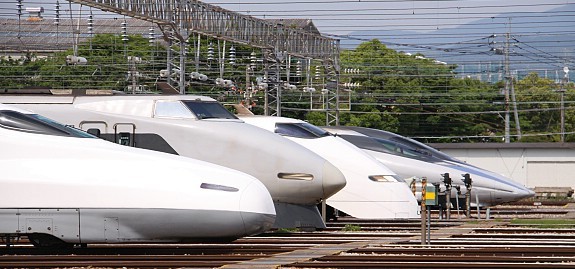 Berbagai type Shinkansen | Japan Guide