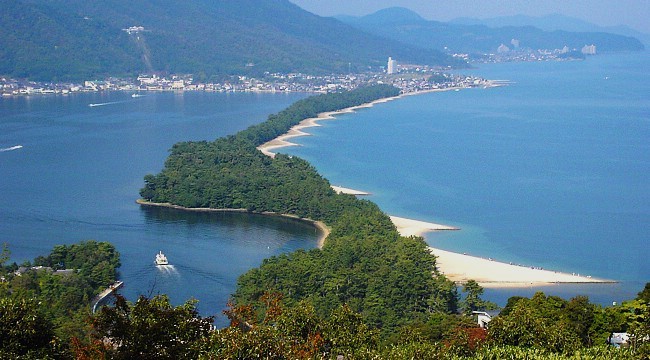 The sandbar as seen from Amanohashidate View Land