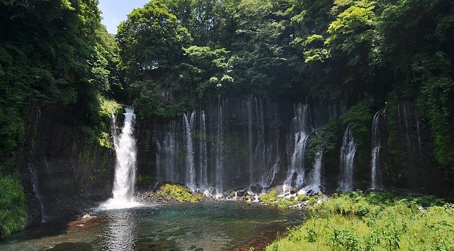 Resultado de imagem para Shiraito Falls