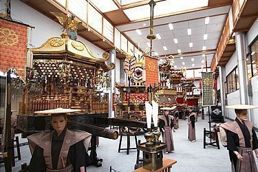 takayama tourist information center