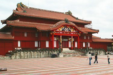 tourist attraction in okinawa japan