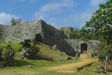 tourist attraction in okinawa japan